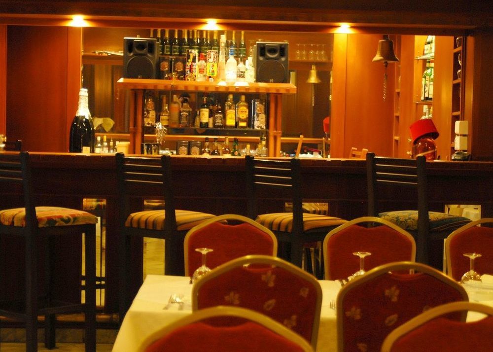 Legend Hotel เบรุต ภายนอก รูปภาพ